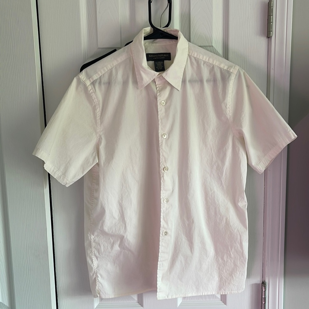 Banana Republic stretch classic white short sleeve button down